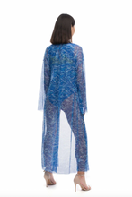 Load image into Gallery viewer, Pre-Order Waves Beach Robe
