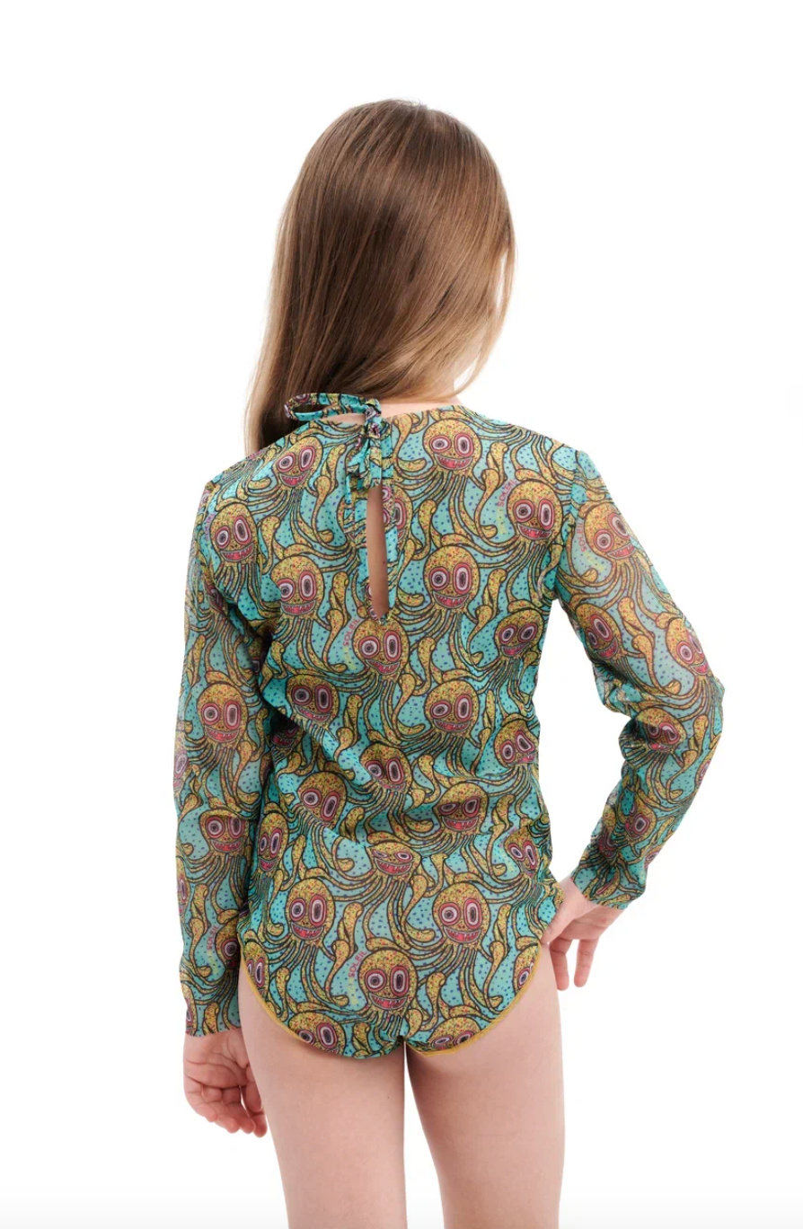 Explore our Octopus print kids swimsuits with sleeves, providing SPF35 protection. This file highlights classic luxury and safety in eco-friendly swimwear, ensuring your child enjoys stylish and secure beachwear. Shop now!