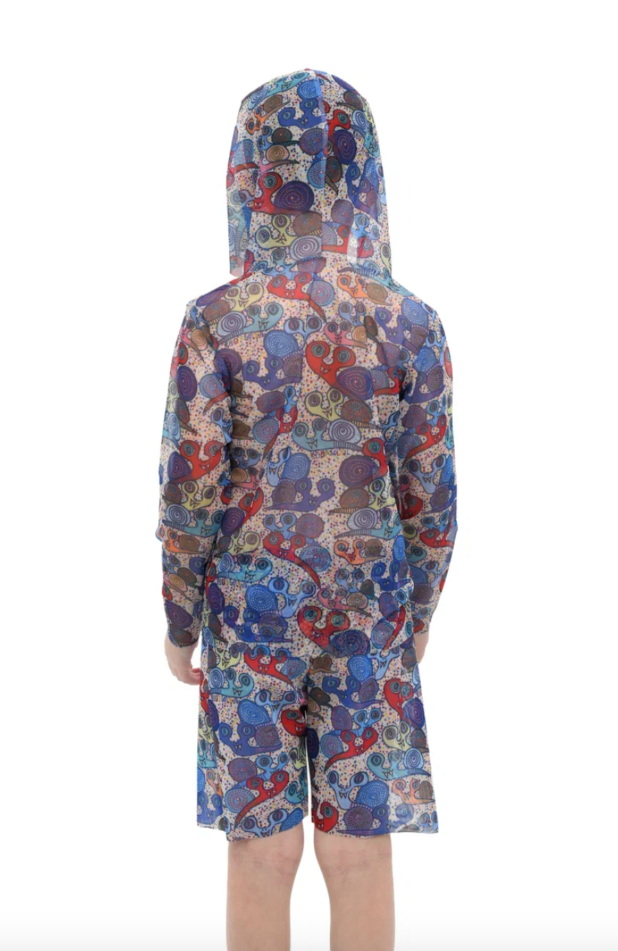 Explore our Snails print Kid's Smart T-shirt and Shorts with SPF35 protection. This file highlights eco-friendly swimwear, combining classic luxury and safety to ensure your child enjoys stylish and secure beachwear. Shop now!